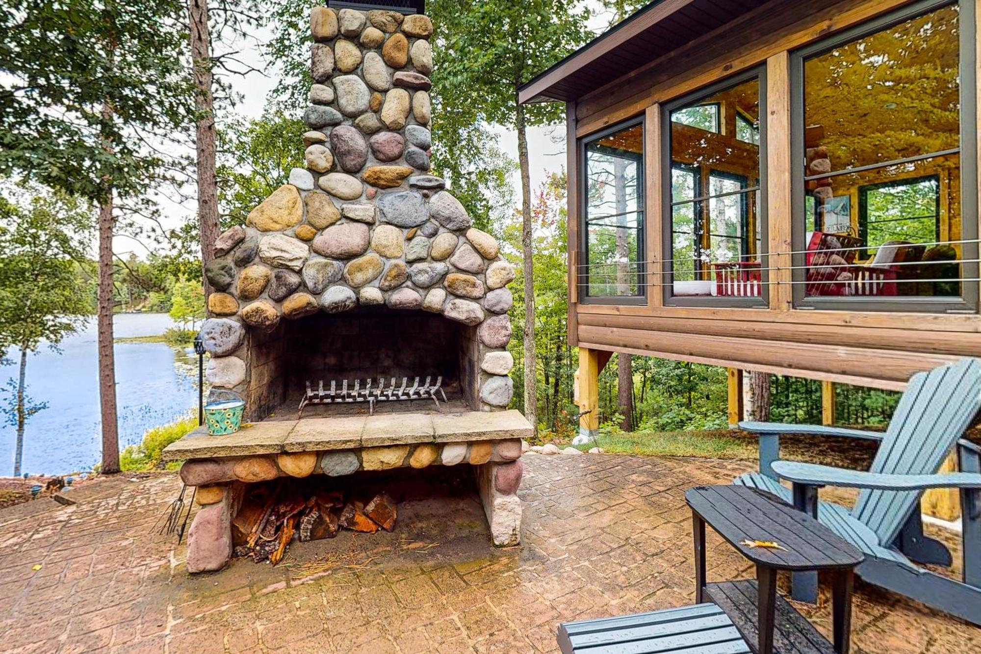 The Lodge On Booth Lake - 2 Bed 2 Bath Vacation Home In Minocqua Lac Du Flambeau Ngoại thất bức ảnh